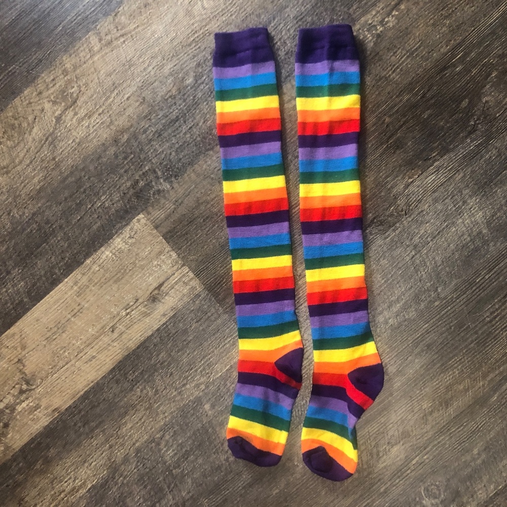 Colorful Rainbow Striped Long Knit Gloves and Socks Costume Accessories - Picture 8 of 12